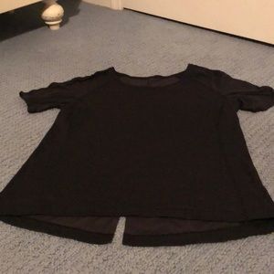 Lululemon split top